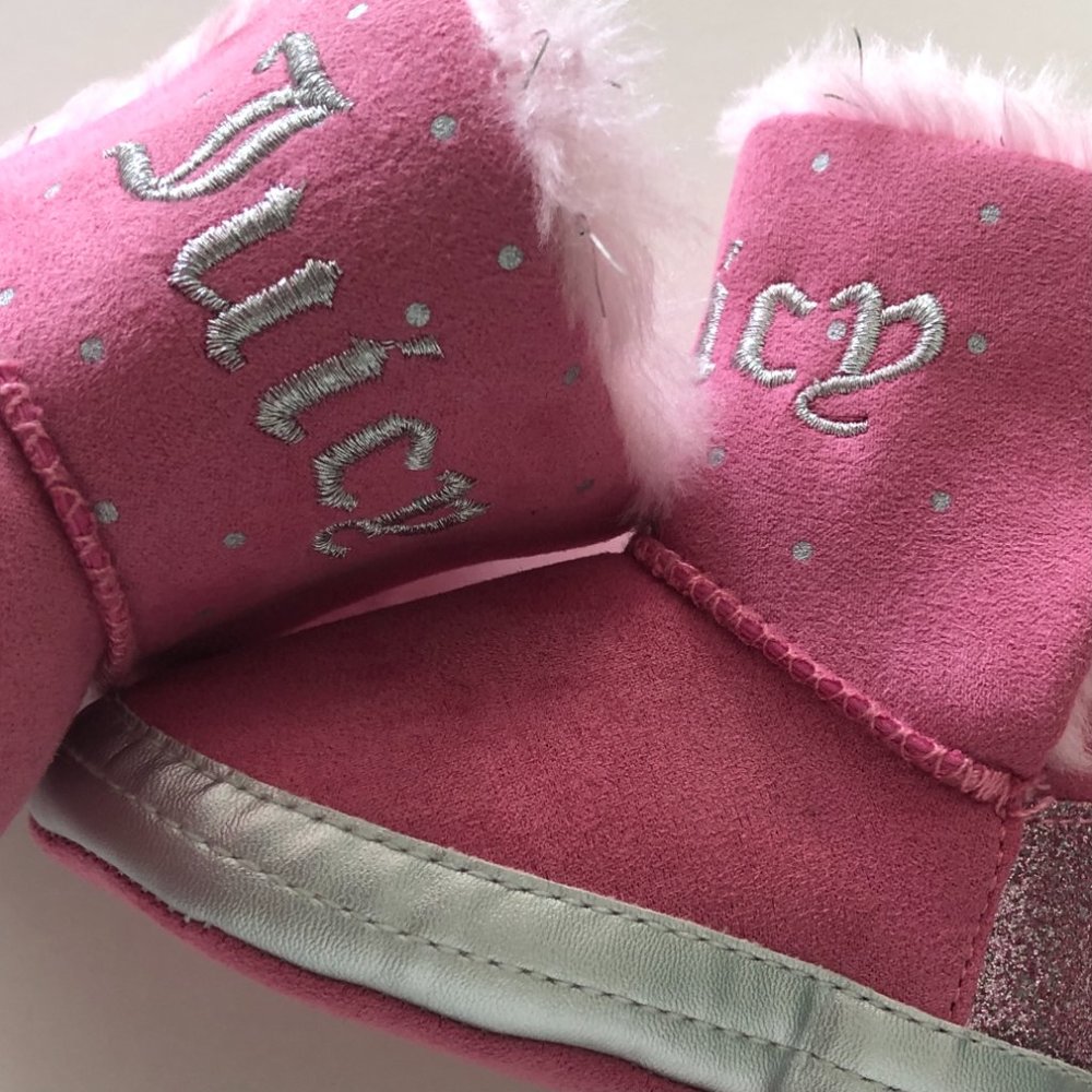 JUICY COUTURE Baby Slippers/Booties Size 2 Months - Picture 6 of 6